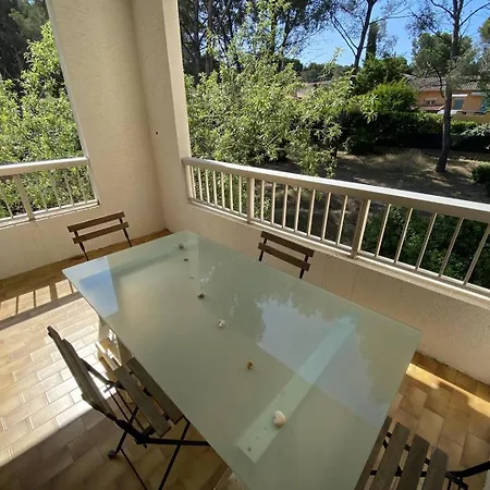 Apartment Belle Vue Arboree Dans Au Calme, A Pied *